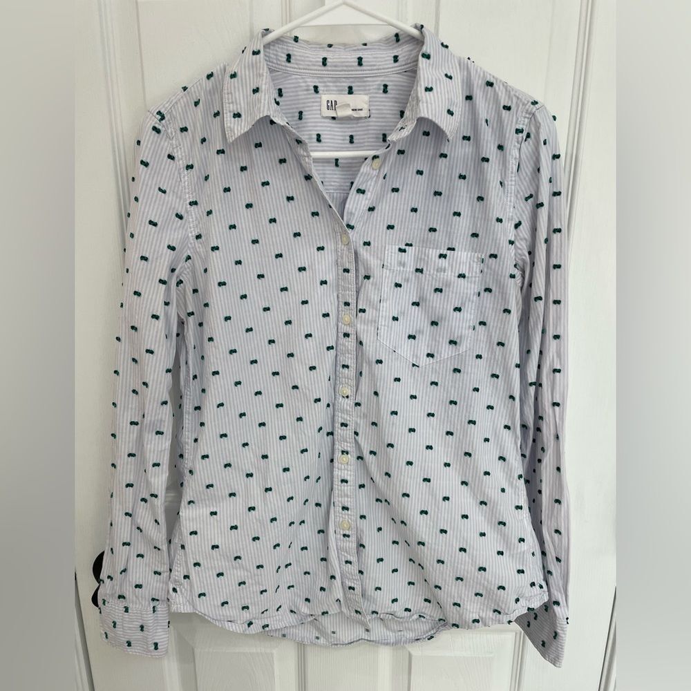 GAP Fitted Boyfriend Shirt Blue White Stripe Green Navy Tuft Accents Size S